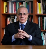 Professor Aziz al-Azmeh (ceu.hu)